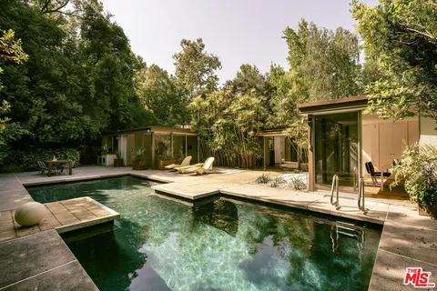 $3,790,000 | 832 Canon Drive, Pasadena, CA 91106