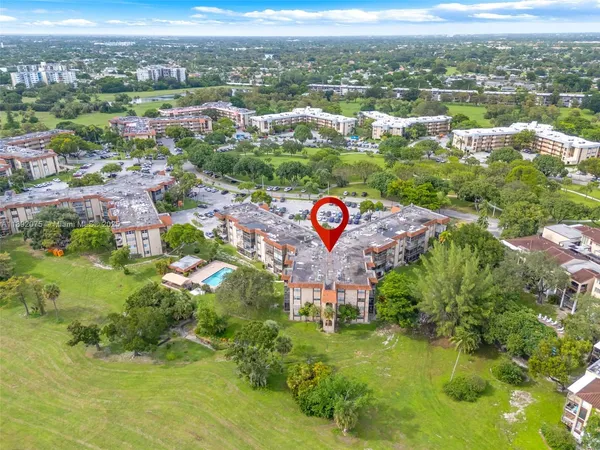 $1,800 | 6100 South Falls Cir Drive, Unit 410, Lauderhill, FL 33319