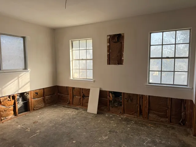 $349,000 | 8702 Bridgeport Drive, Austin, TX 78758