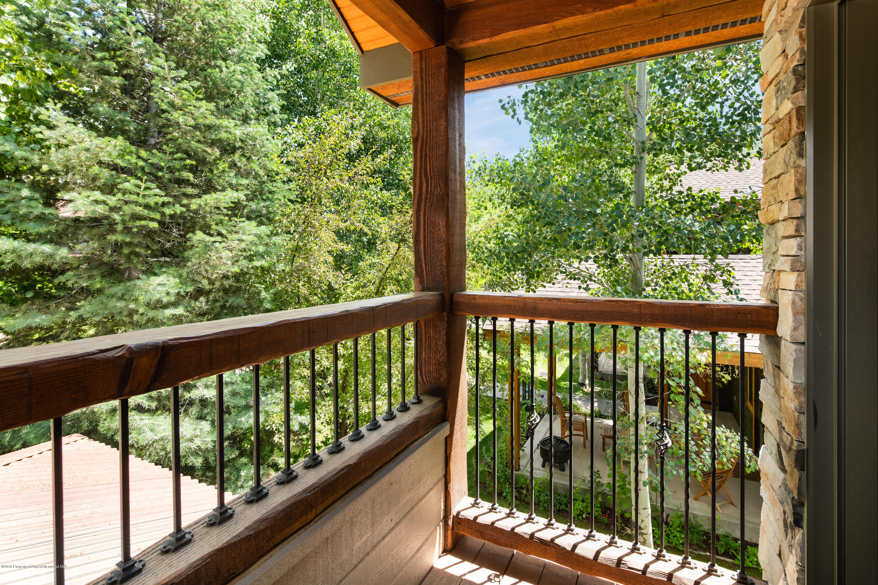 306 Allison Lane Basalt, CO 81621 - Photo 10 of 20 306AllisonLn_HiRes003