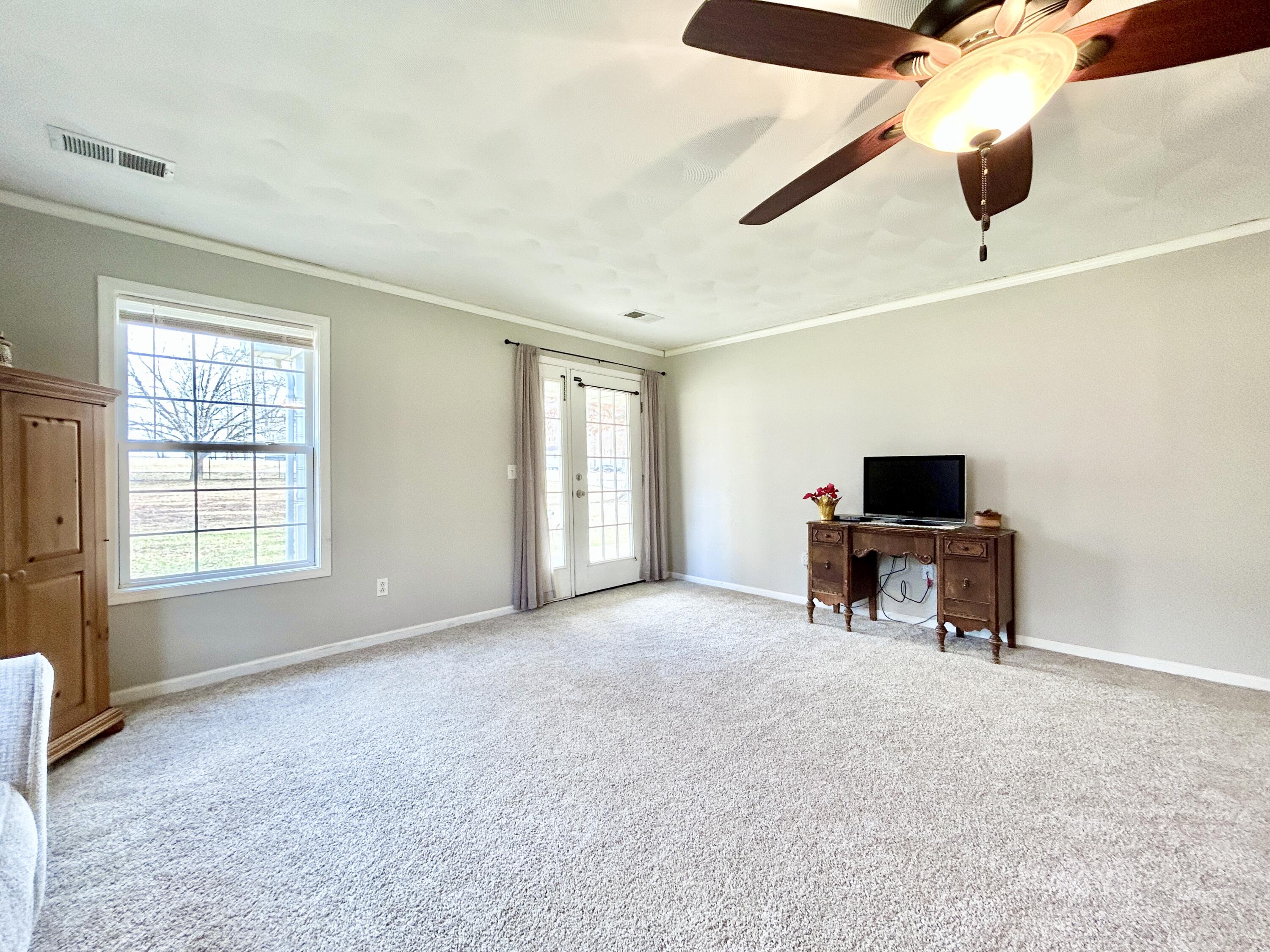 783 Woods Road Nancy, KY 42544 - Photo 22 of 37 IMG_E7554