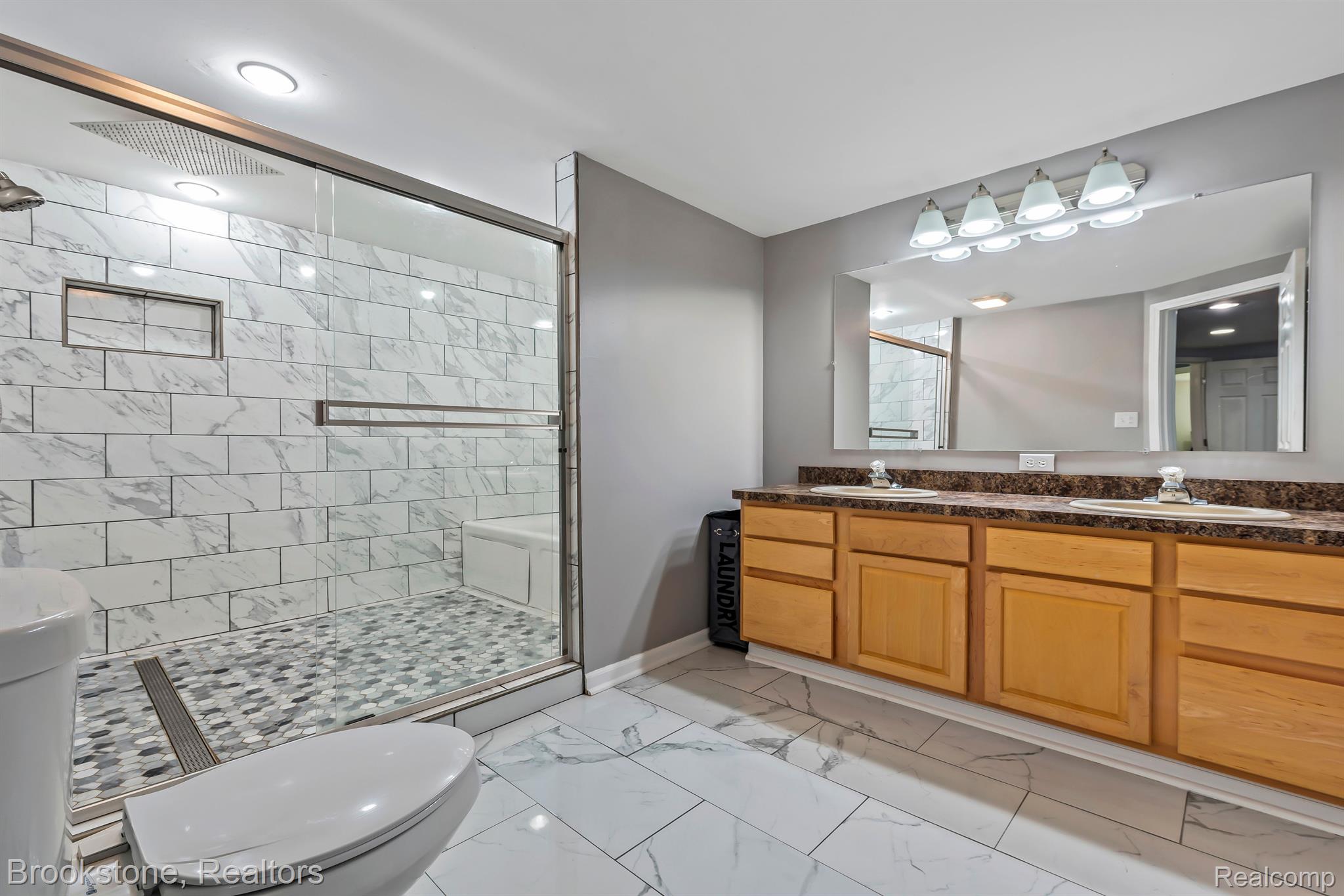 12352 Whittaker Road Milan, MI 48160 - Photo 17 of 29 Gallery Image 17