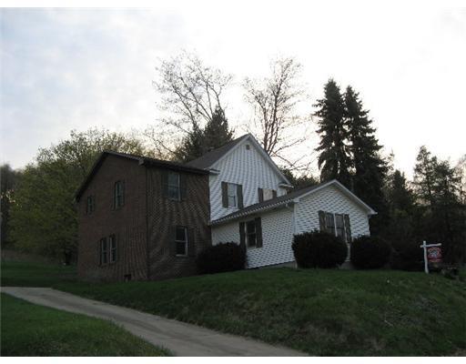 4348 Hollow Road New Castle, PA 16101 - Photo 2 of 4 Exterior Front.