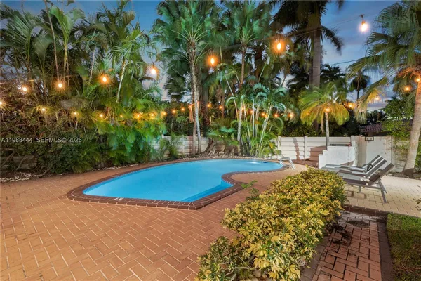 $12,000 | 1247 Jackson Street, Hollywood, FL 33019