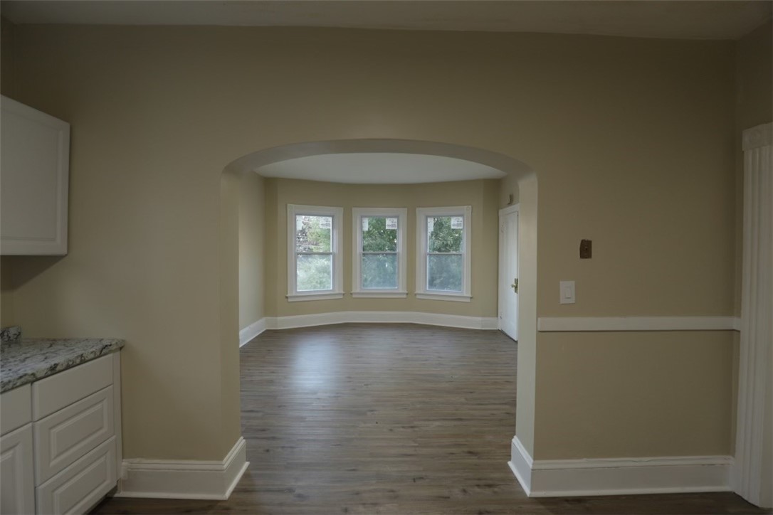 686 Broadway, Unit 2F Pawtucket, RI 02860 - Photo 4 of 9