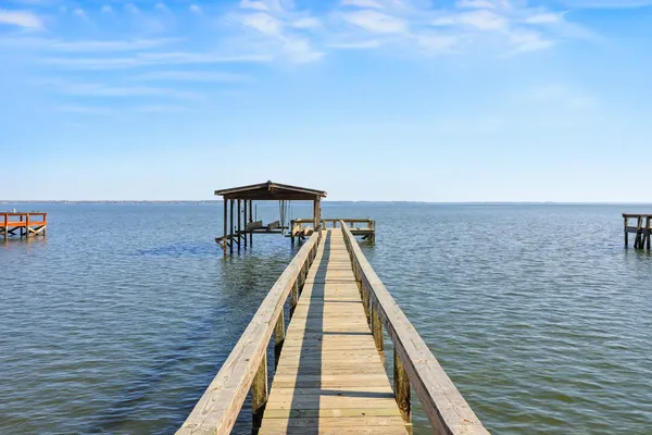 $700,000 | 214 Bennette Street, Eutawville, SC 29048