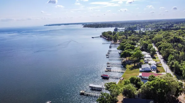 $700,000 | 214 Bennette Street, Eutawville, SC 29048