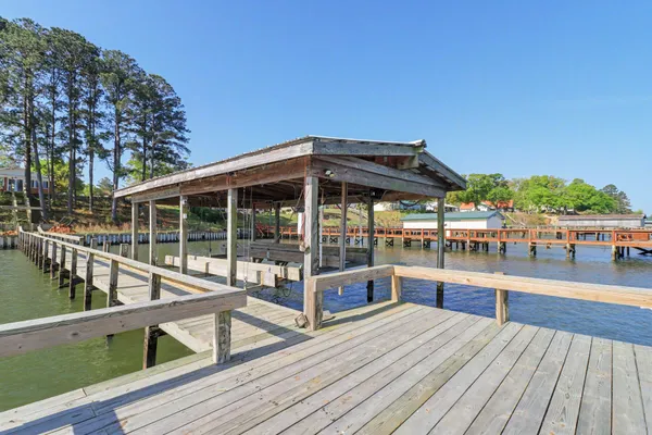 $700,000 | 214 Bennette Street, Eutawville, SC 29048