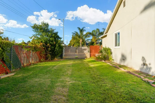 $387,000 | 4400 40th Avenue, Sacramento, CA 95824