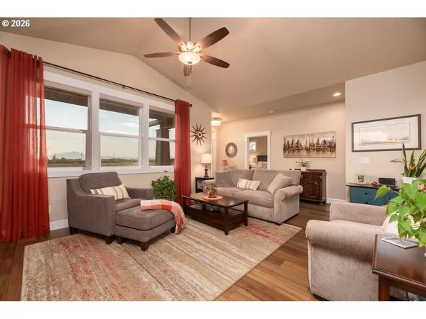 $524,900 | 1636 Northeast Hudspeth Road, Prineville, OR 97754