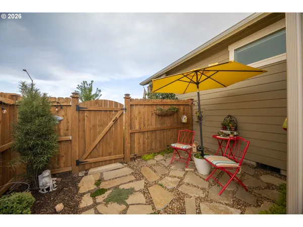 $524,900 | 1636 Northeast Hudspeth Road, Prineville, OR 97754