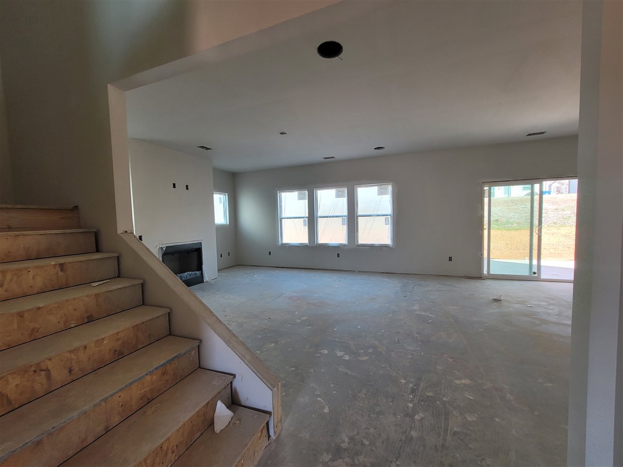 438 Wolfbend Road Woodruff, SC 29388 - Photo 2 of 31