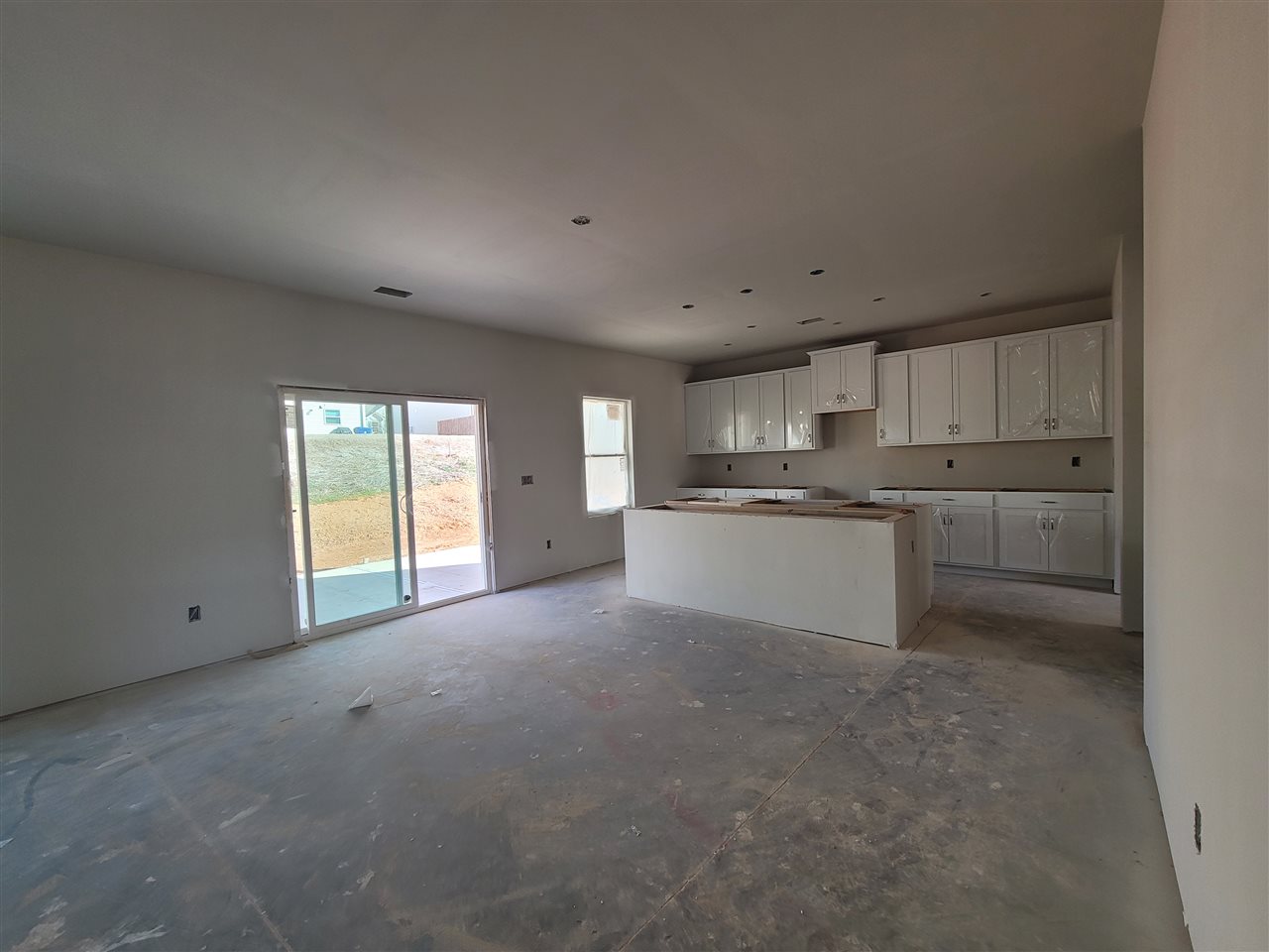 438 Wolfbend Road Woodruff, SC 29388 - Photo 3 of 31