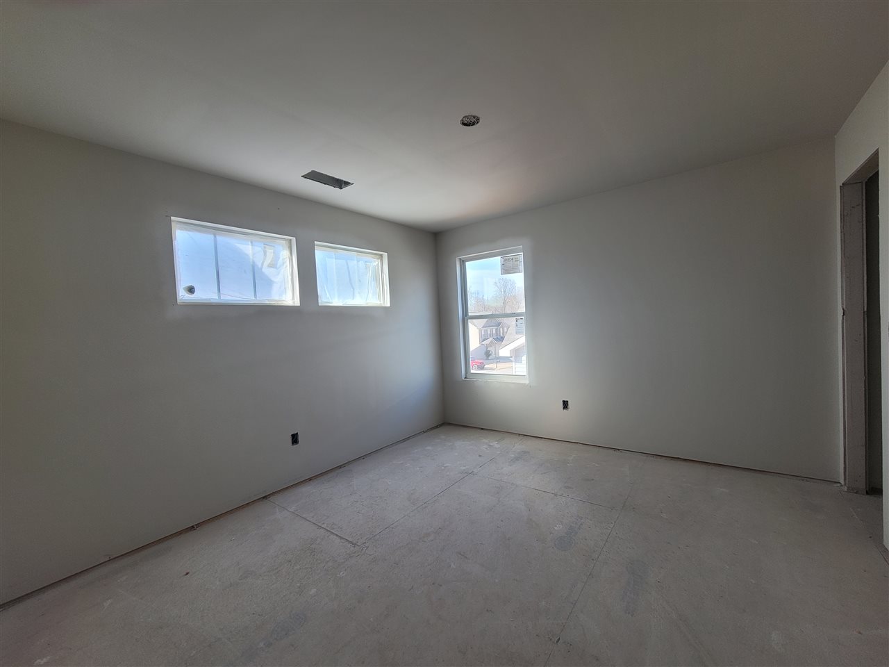 438 Wolfbend Road Woodruff, SC 29388 - Photo 27 of 31