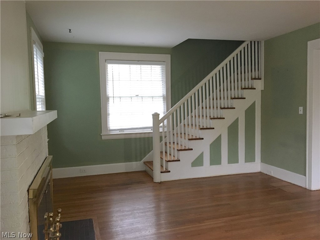 2972 Somerton Road Cleveland, OH 44118 - Photo 2 of 26 Gallery Image 2