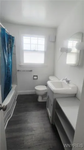 $2,400 | 359 Wrexham Court North, Tonawanda, NY 14150