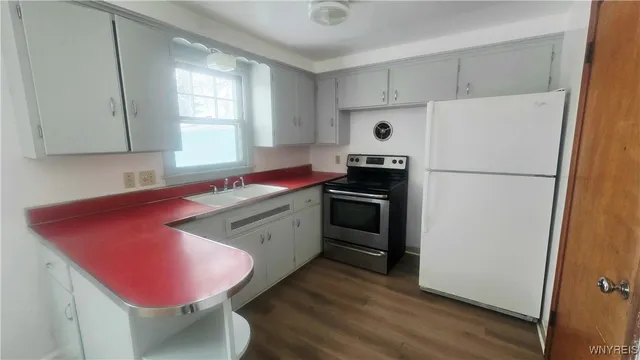 $2,400 | 359 Wrexham Court North, Tonawanda, NY 14150