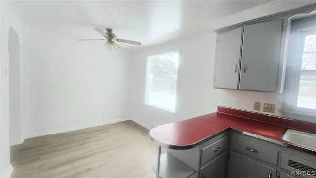 $2,400 | 359 Wrexham Court North, Tonawanda, NY 14150