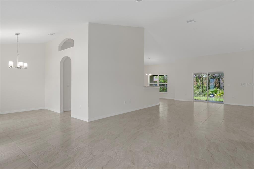 13048 Kittiwake Road Weeki Wachee, FL 34614 - Photo 8 of 37 Gallery Image 8