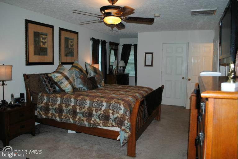 565 Hopewell Road Clear Brook, VA 22624 - Photo 8 of 26 Bedroom (Master) 2