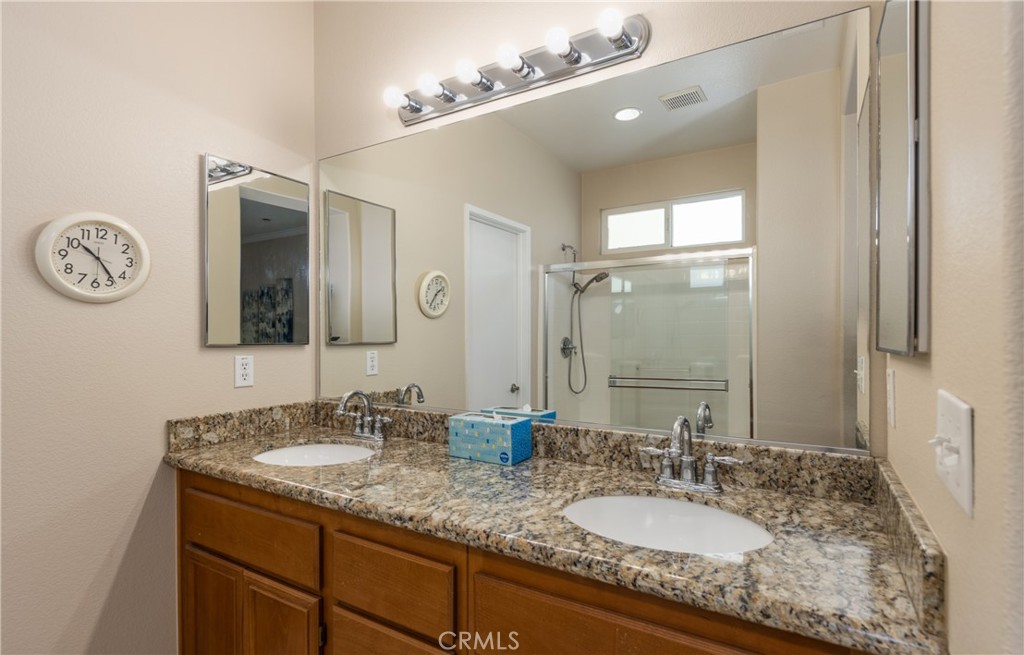 1275 Palmas Ridge Palm Springs, CA 92262 - Photo 13 of 21