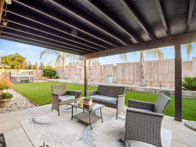 $435,000 | 1650 Fir Avenue, Clovis, CA 93611