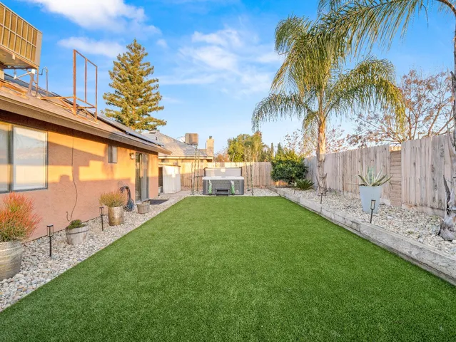 $435,000 | 1650 Fir Avenue, Clovis, CA 93611