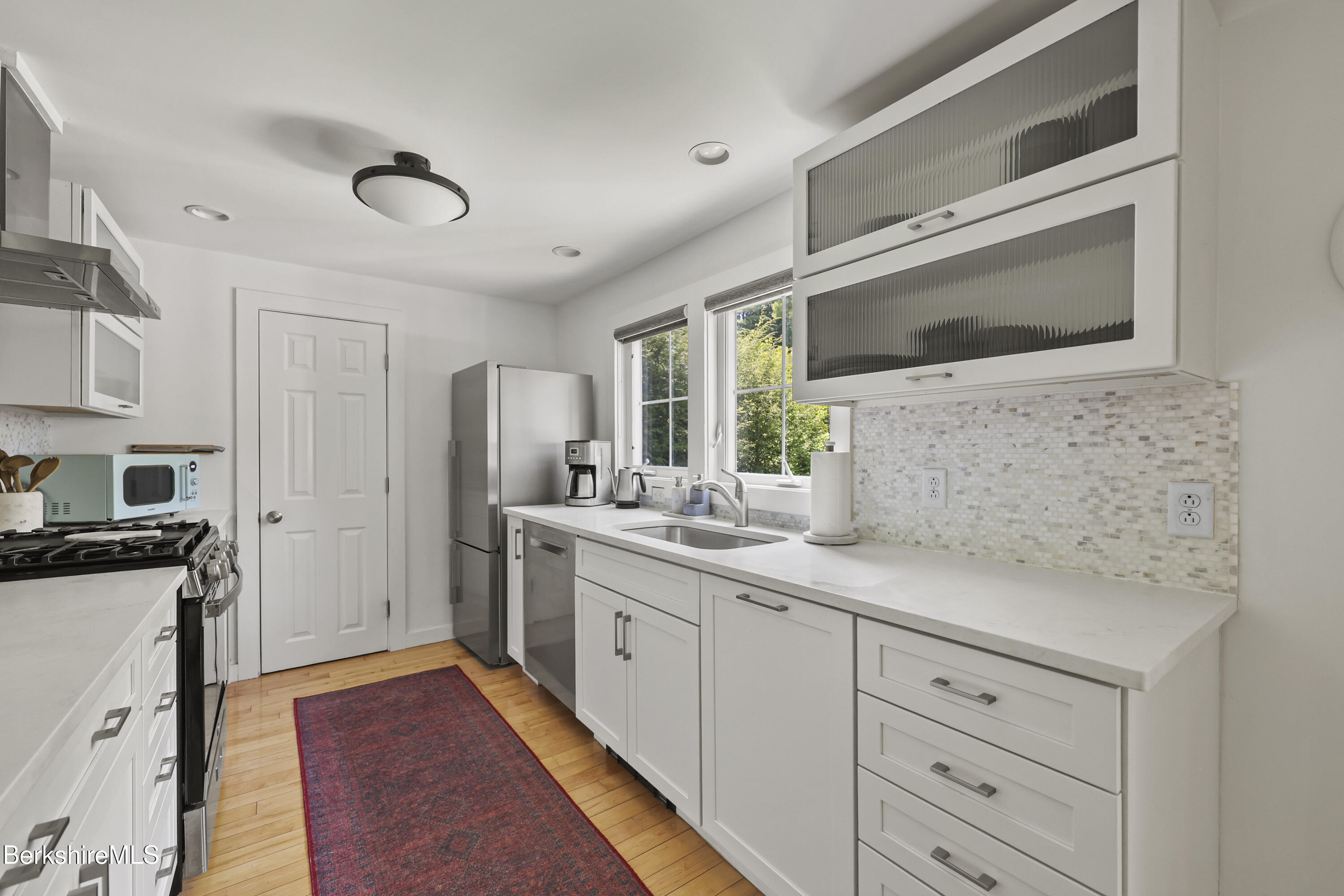 22 Goodrich Street Stockbridge, MA 01262 - Photo 16 of 29 75 Kitchen