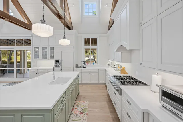 $1,950,000 | 105 Weomi Lane, Jupiter, FL 33458