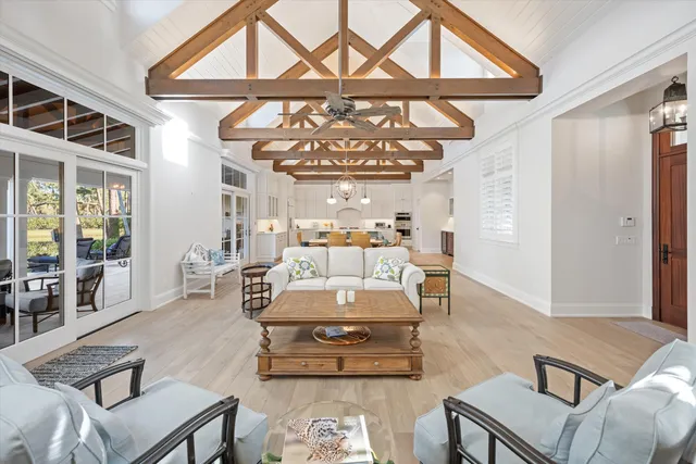 $1,950,000 | 105 Weomi Lane, Jupiter, FL 33458