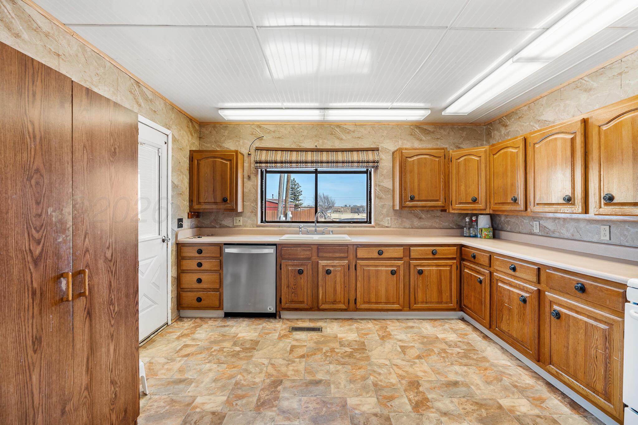 6050 Kim Road Canyon, TX 79015 - Photo 10 of 17 6050 Kim Road (4 of 28)