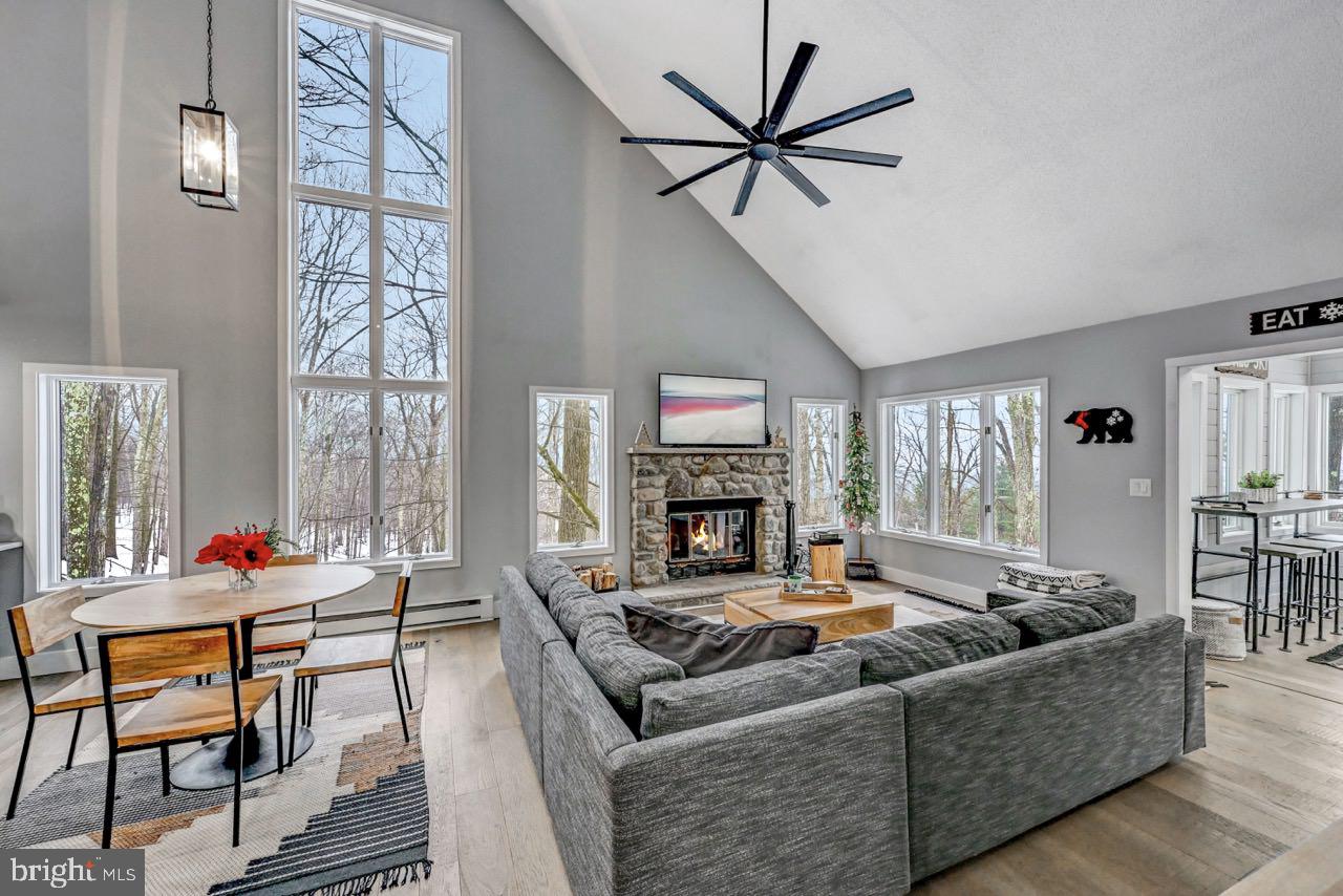 59 Midway Lake Lake Harmony, PA 18624 - Photo 13 of 83