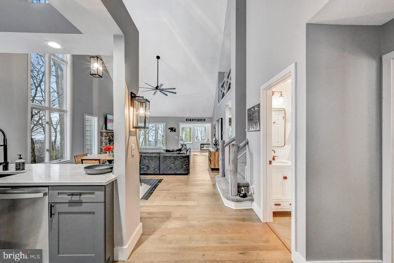 59 Midway Lake Lake Harmony, PA 18624 - Photo 26 of 83