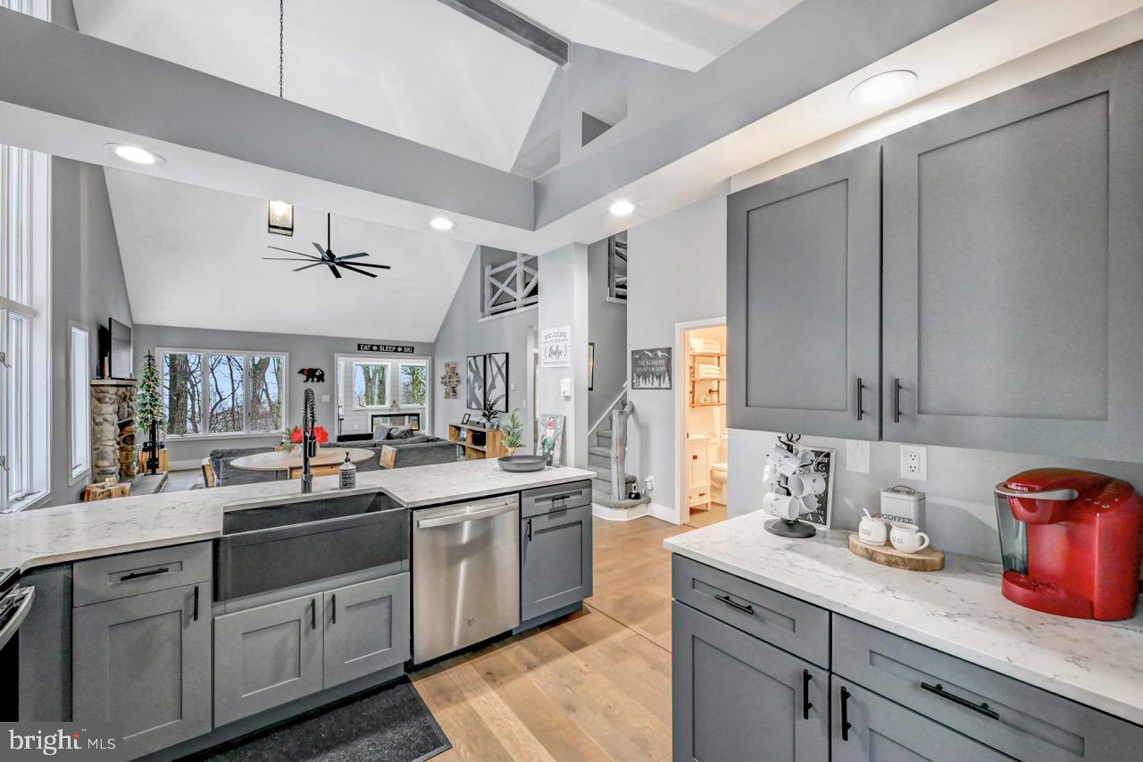 59 Midway Lake Lake Harmony, PA 18624 - Photo 30 of 83