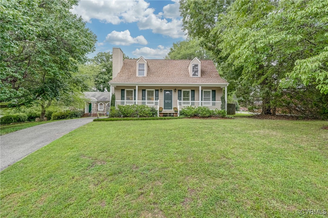 1101 Red Hawk Road Henrico, VA 23229 - Photo 2 of 29 Charming Cape Cod-style home with deep front yard