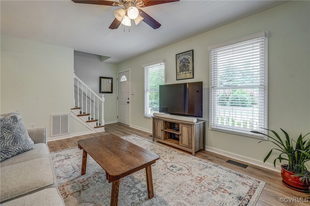 1101 Red Hawk Road Henrico, VA 23229 - Photo 6 of 29 the living room showing open layout, neutral tones