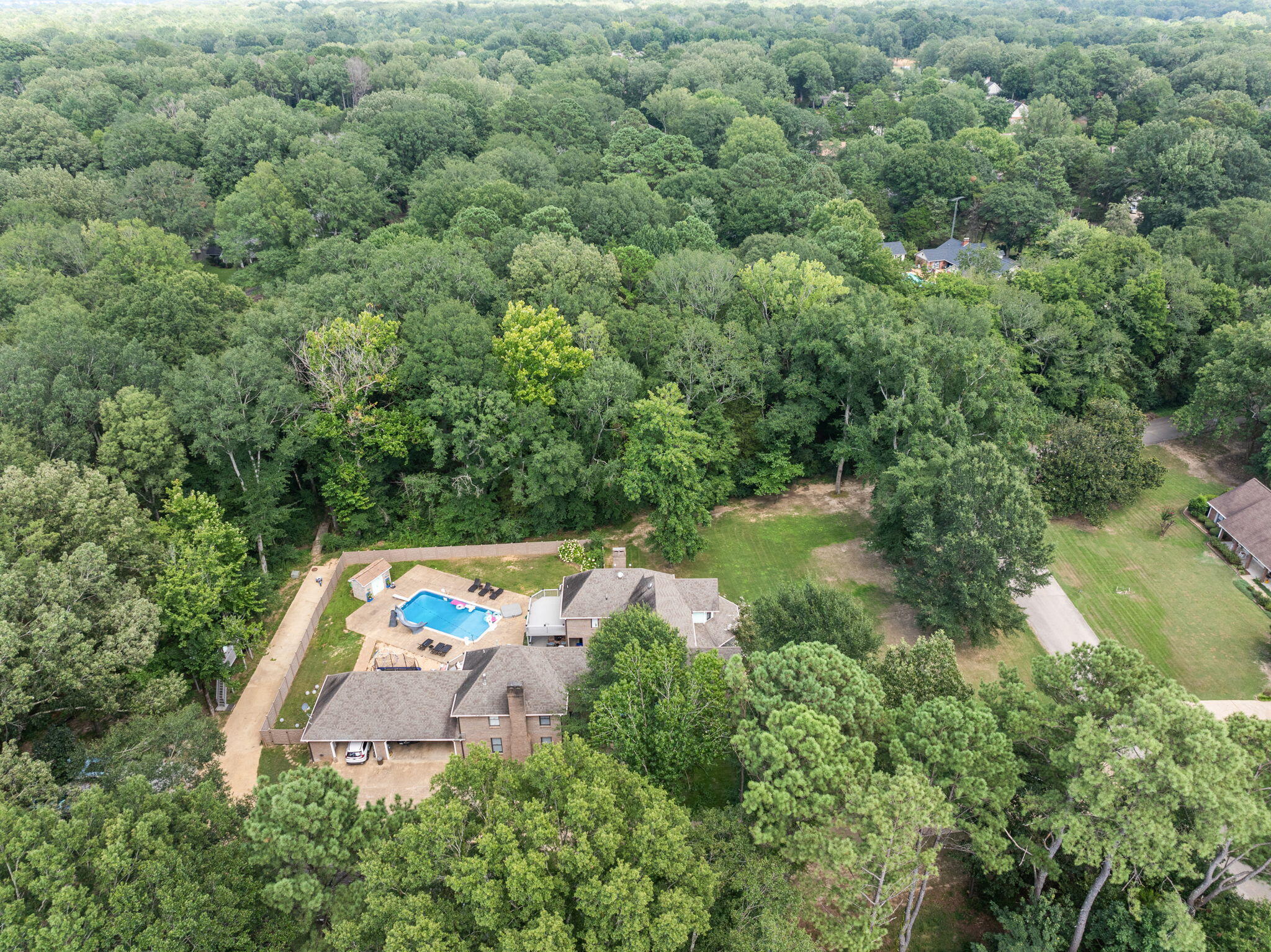 2386 Edgemont Circle Tupelo, MS 38804 - Photo 67 of 74 Gallery Image 67