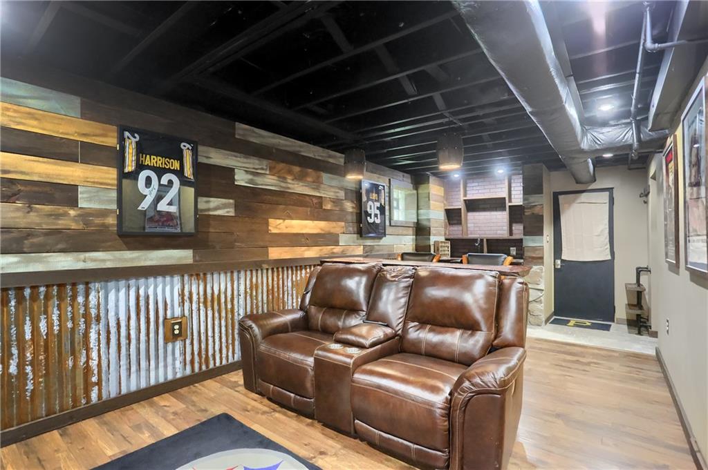 1737 Beaver Grade Road Coraopolis, PA 15108 - Photo 32 of 46 Gallery Image 32