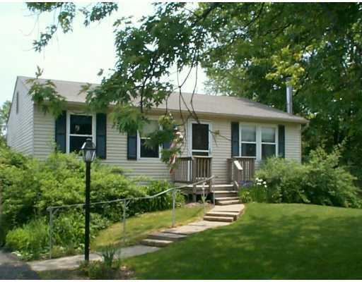 117 Fox Run Road Cranberry Township, PA 16066 - Photo 1 of 7 Exterior Front.