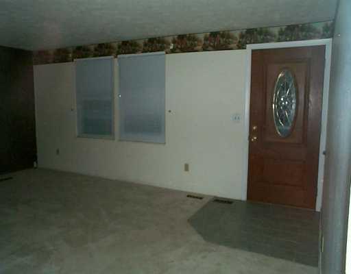 117 Fox Run Road Cranberry Township, PA 16066 - Photo 4 of 7 Living Room.