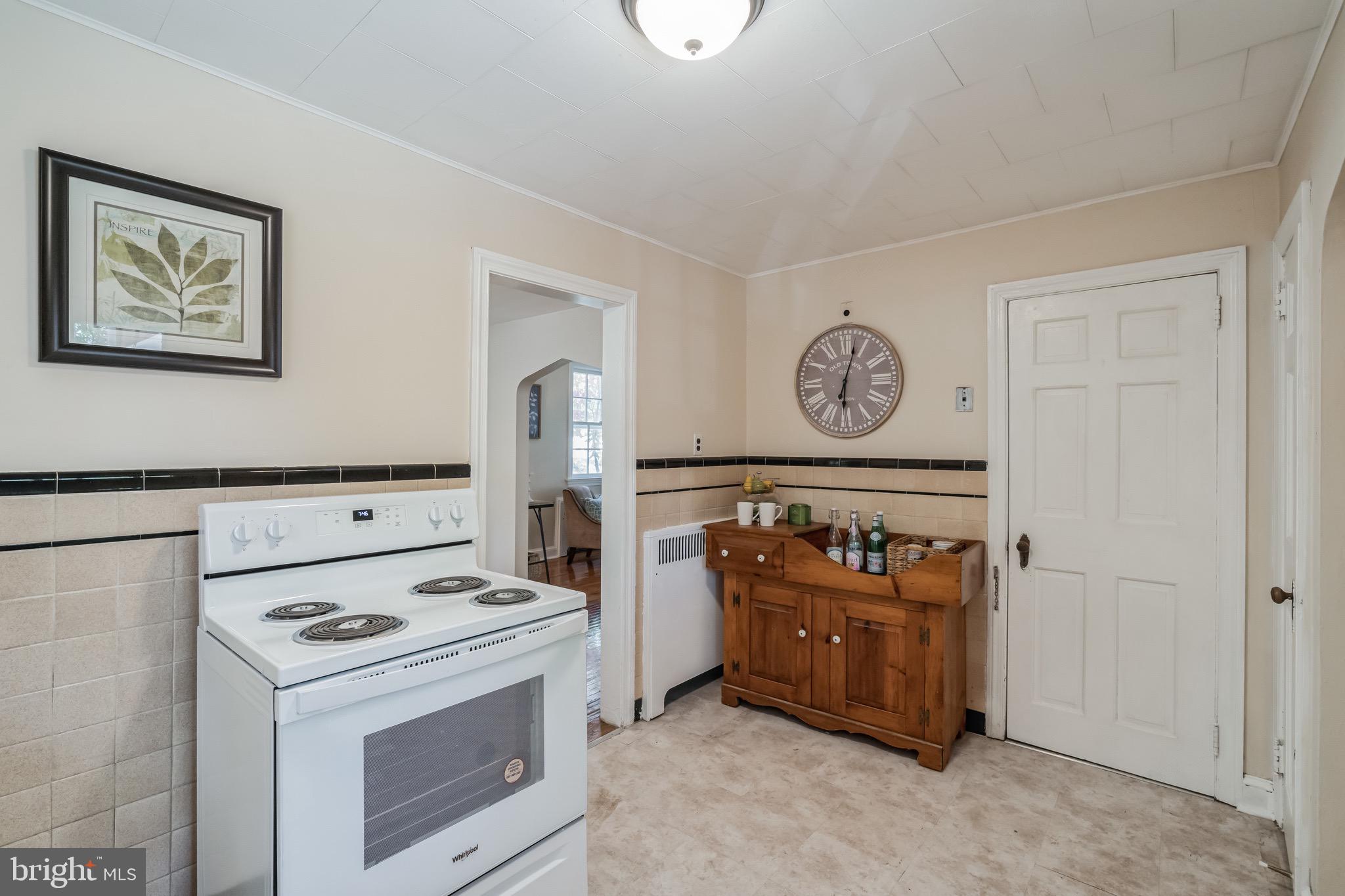 314 North Providence Road Media, PA 19063 - Photo 9 of 31