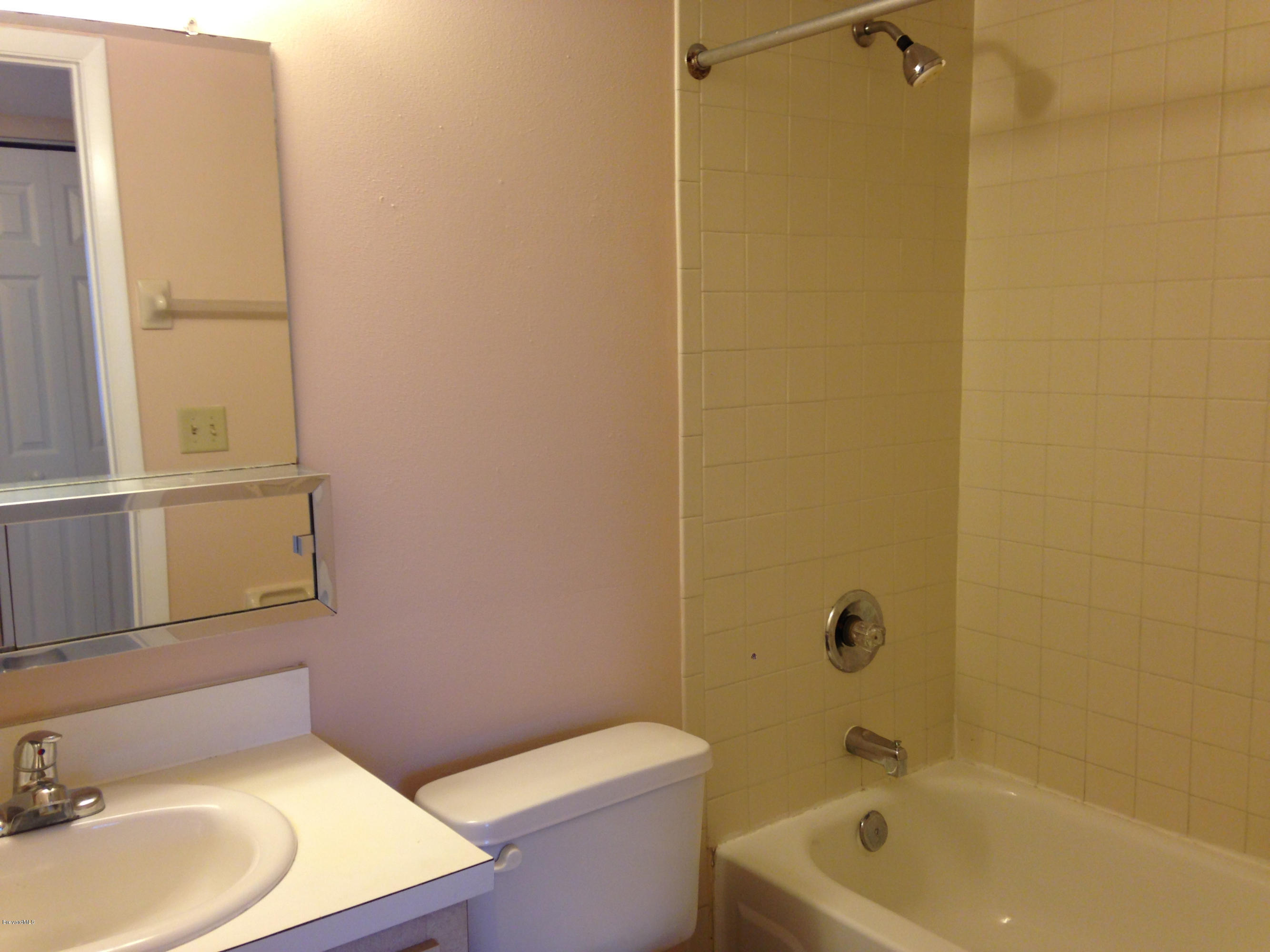 592 North Wickham Road, Unit 10 Melbourne, FL 32935 - Photo 11 of 15 Hall Bath