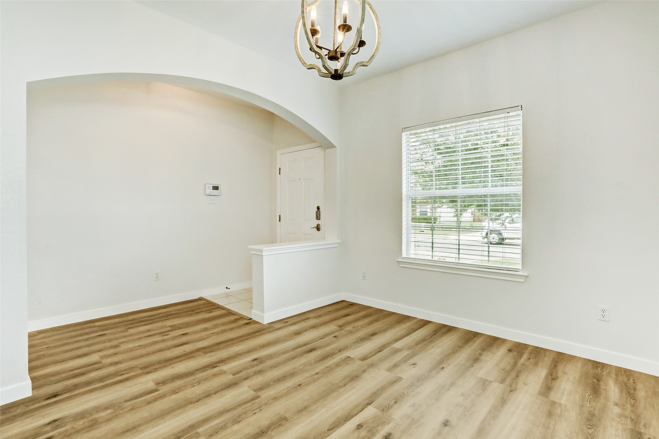 128 Almquist Street Hutto, TX 78634 - Photo 4 of 32