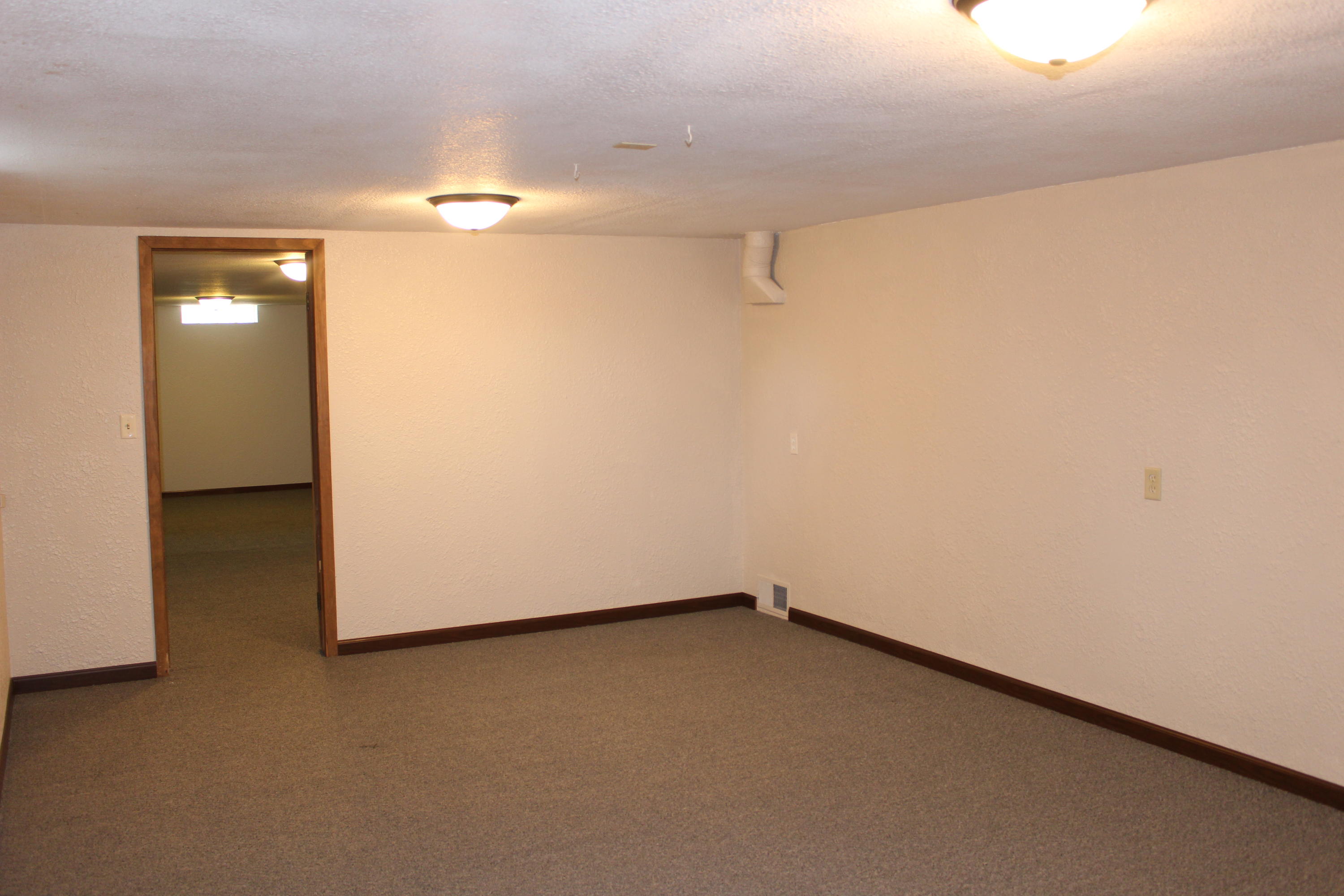 338 North Locust Street Carson, IA 51525 - Photo 21 of 34 Gallery Image 21