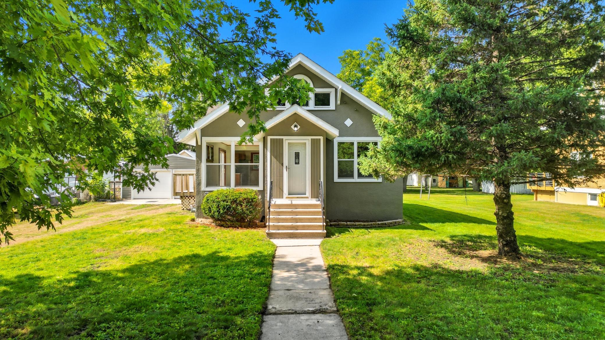 217 North Central Avenue Truman, MN 56088 - Photo 1 of 44