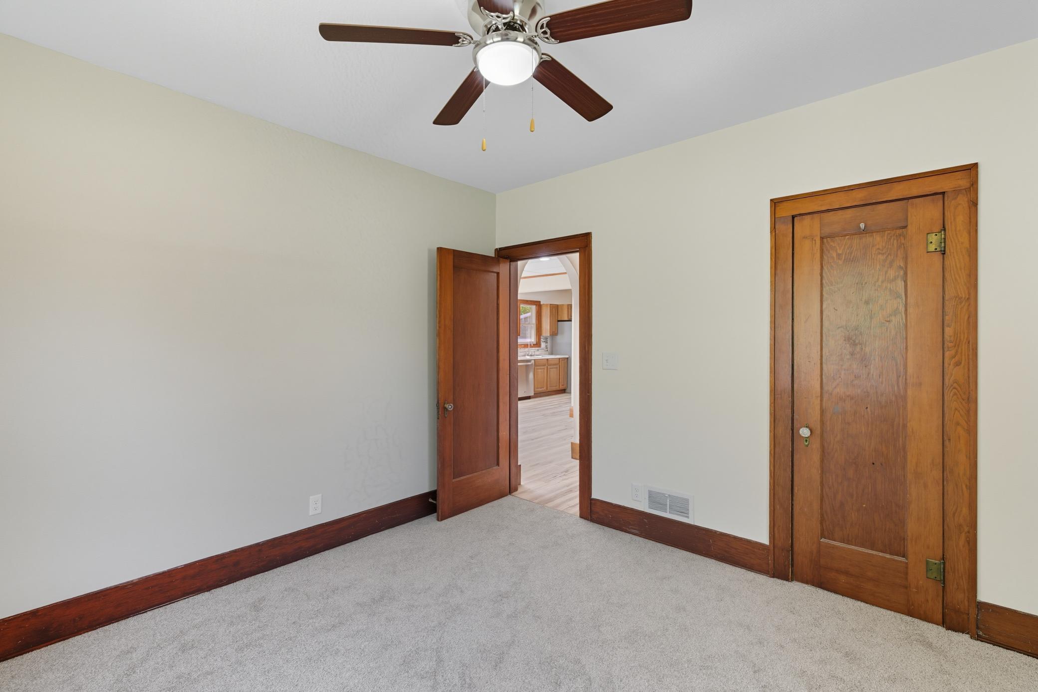 217 North Central Avenue Truman, MN 56088 - Photo 11 of 44