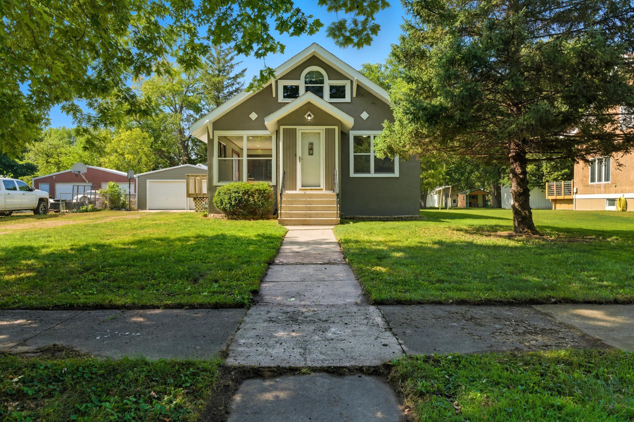 217 North Central Avenue Truman, MN 56088 - Photo 25 of 44