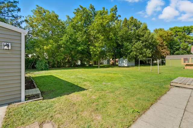 $159,900 | 217 North Central Avenue, Truman, MN 56088