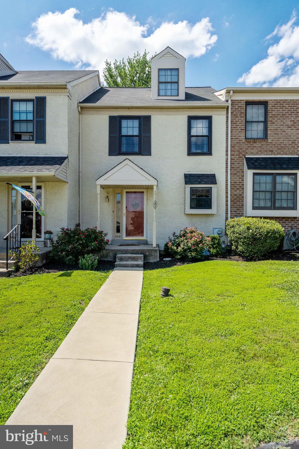 388 Scola Road Brookhaven, PA 19015 - Photo 3 of 34 Exterior Front