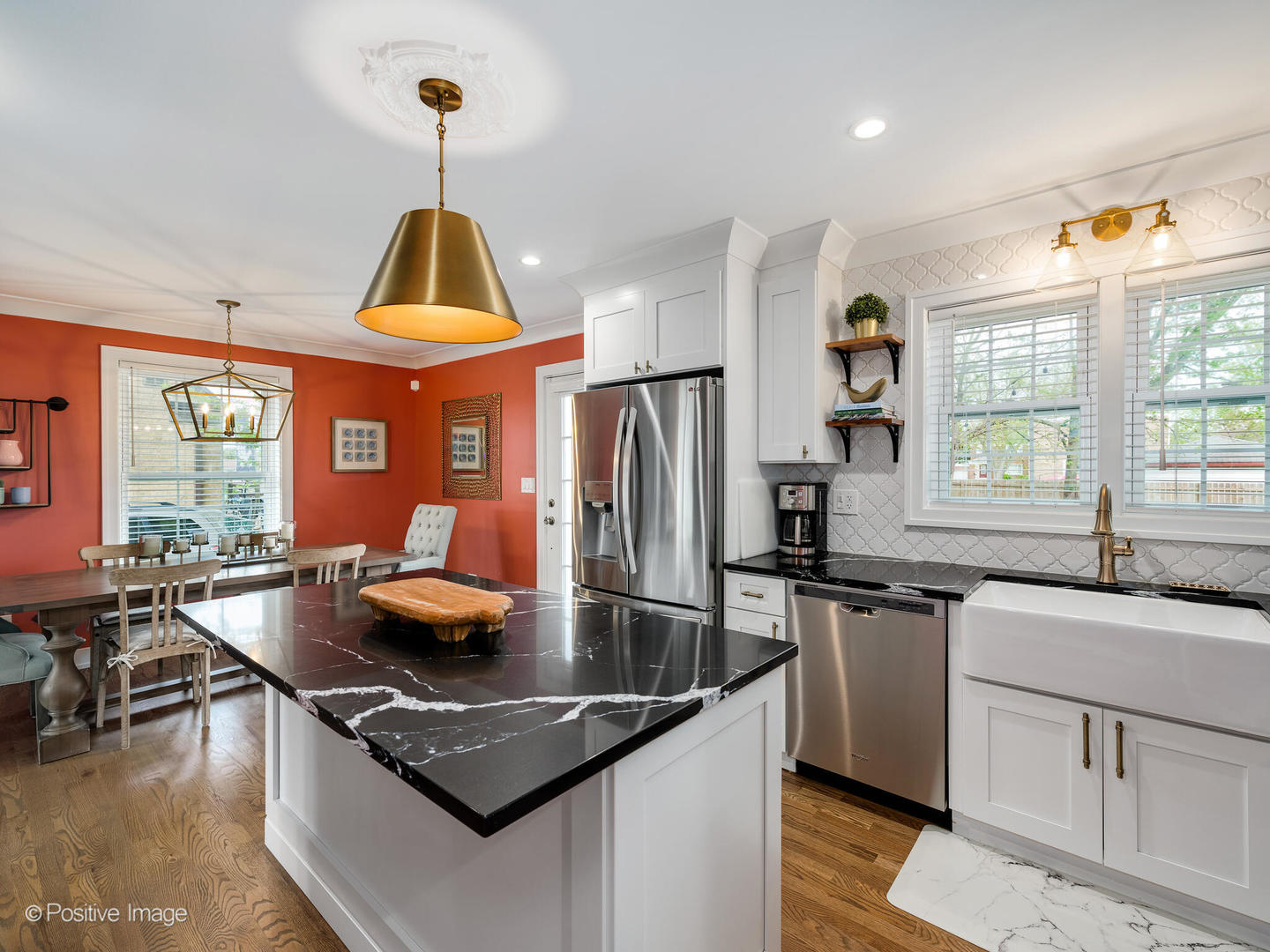 2433 South 7th Avenue North Riverside, IL 60546 - Photo 10 of 26 Gallery Image 10